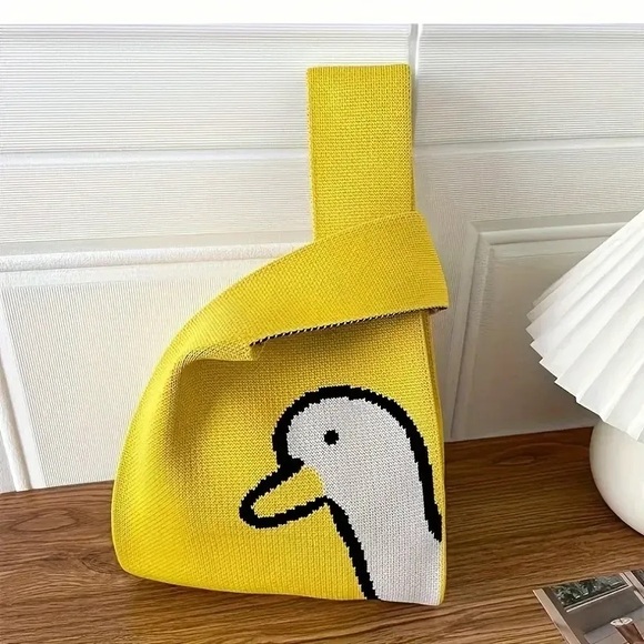 FINAL ONE!!!($8) Duck Print Knit Tote - Picture 4 of 7